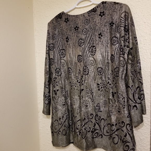 Vintage Glittery Blouse - Picture 4 of 4
